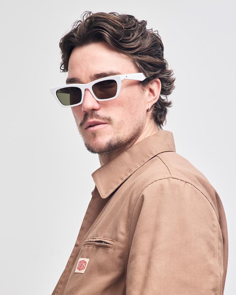 Sonnenbrille BROCKHOUSE white